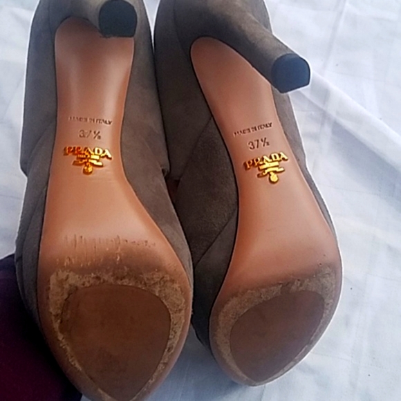 Authentic PRADA Genuine Suede Platform Stilettos - Picture 4 of 8
